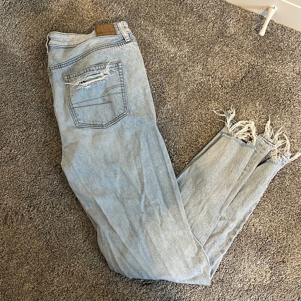 American Eagle Mom Jean